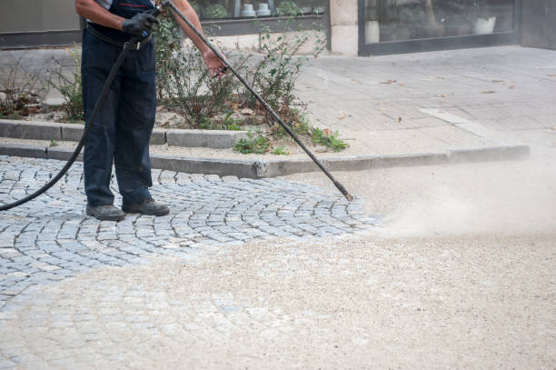 Best Spring Cleaning  in Brentwood, PA